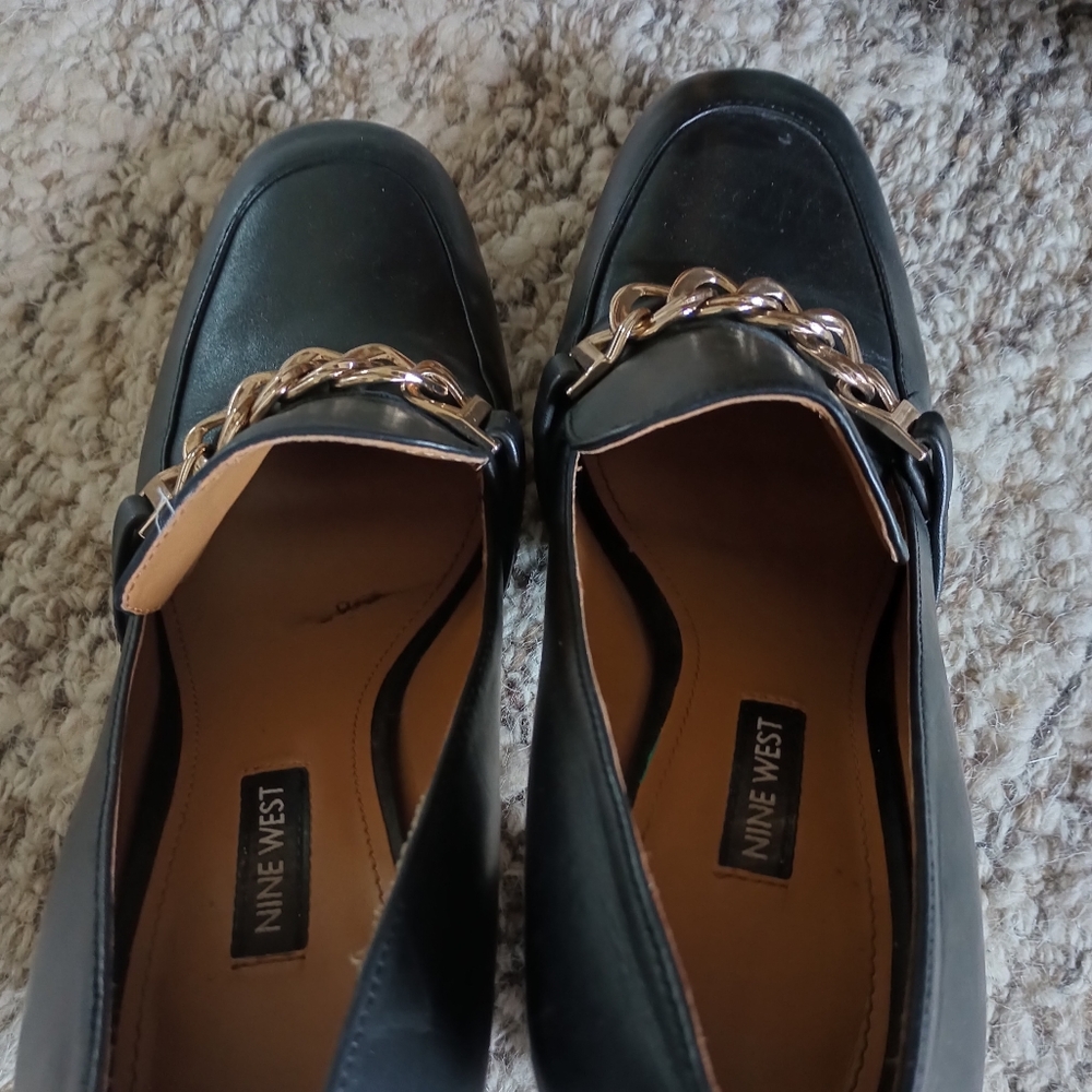 Nine West loafers. Size 8 chain strap and chunky stacked heel 3"